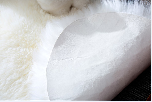 Newzealand Long Wool Sheepskin Rug with Natural Shaped; White sheepskin rug, single pelt 90*60cm; wool pile 50-70mm; China Sheepskin products Manufacturer and exporter.