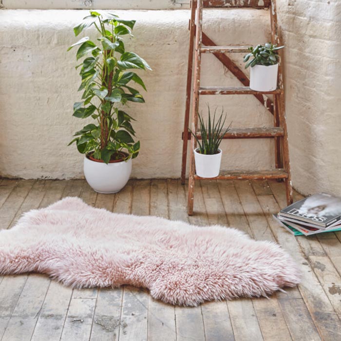 ニュージーランド原皮のムートン長毛フリース, １匹物 90*60cm; 毛足 50-70mm;中国のシープスキン　メーカー.