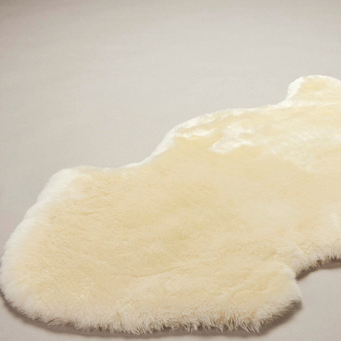 医療用シープスキン ラグ; オーストラリア原皮 短毛; 毛足 25-30mm; 医療 ベージュ