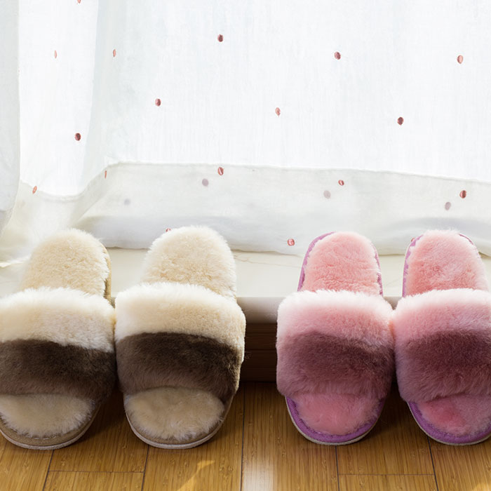 ナチュラル シープスキン スリッパ　ルームシューズ ; ファッション デザイン  マッチ　カラ; 滑り止め