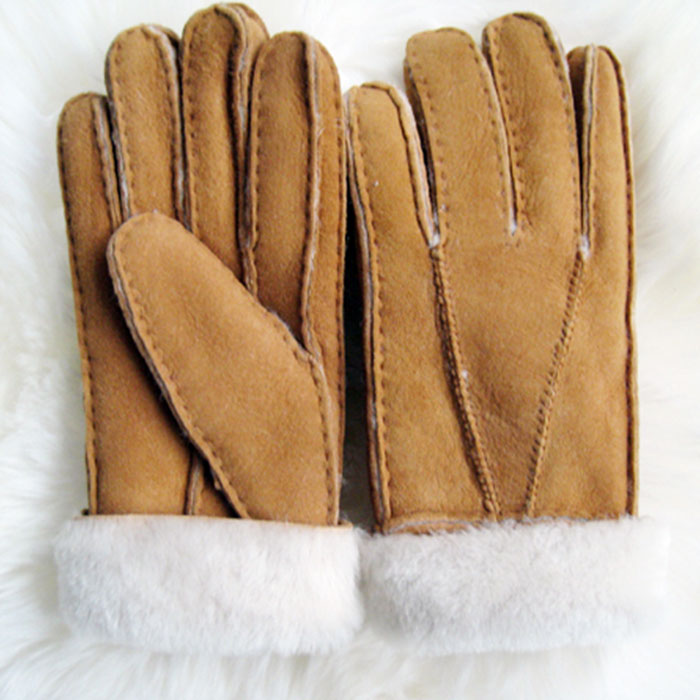 ムートン レザー グローブ ;クラシック　デザイン； 手縫い 手袋
